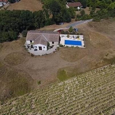 aerial view of villa Hirondelles