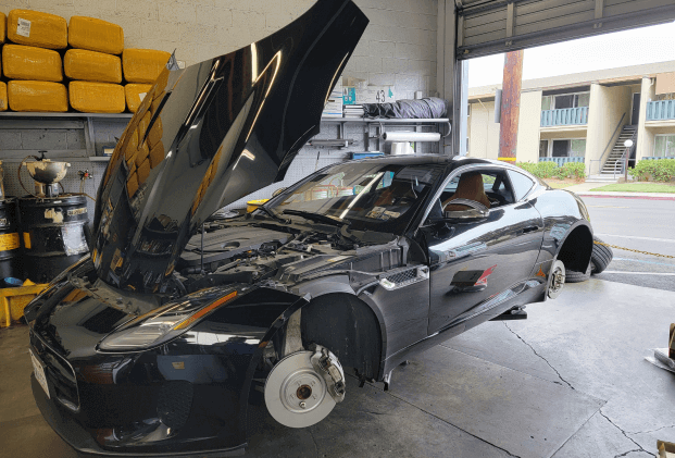 Inside the garage | Spiteri's Auto Service