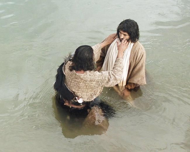 John baptizes Jesus