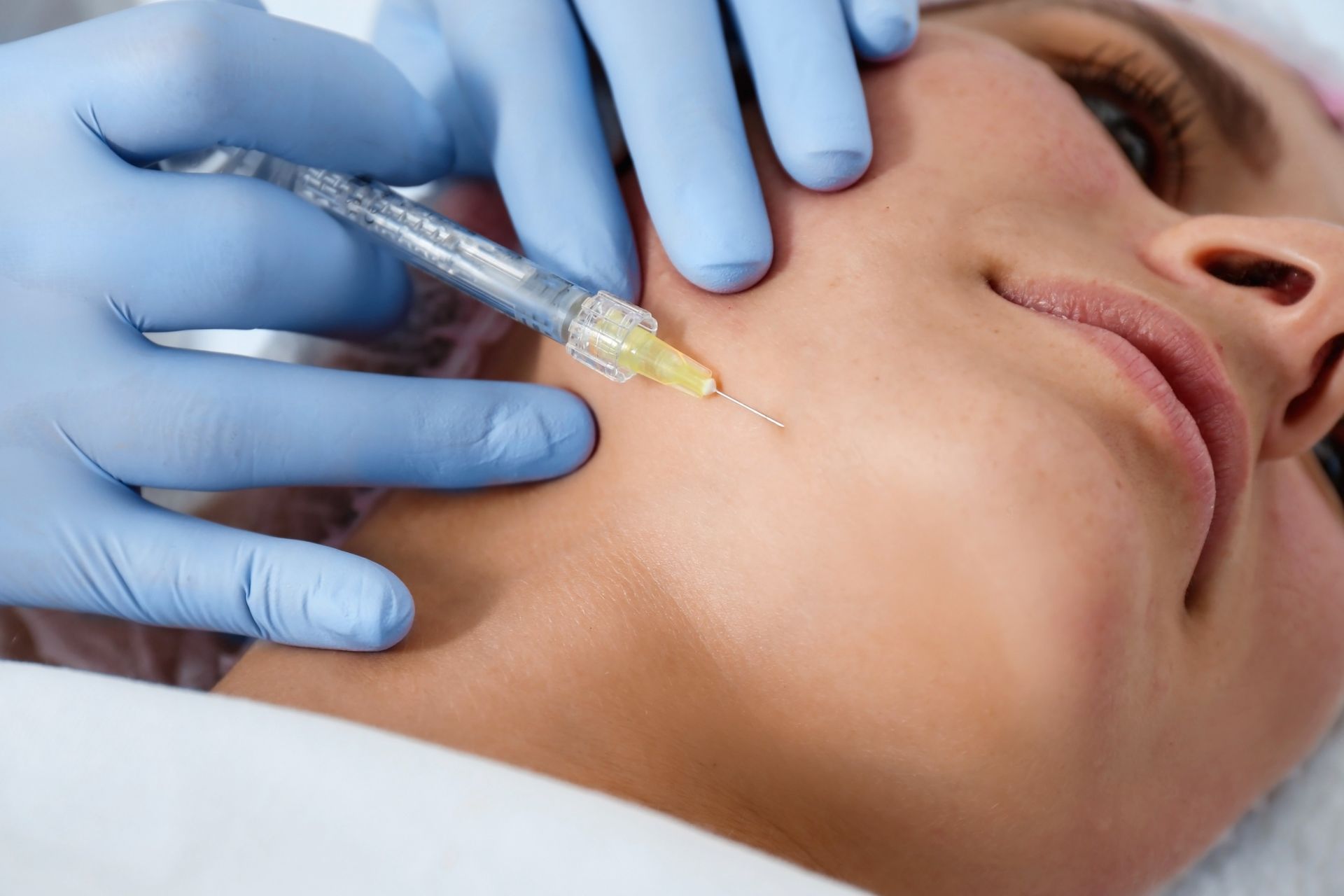 10 Benefits of Dermaplaning