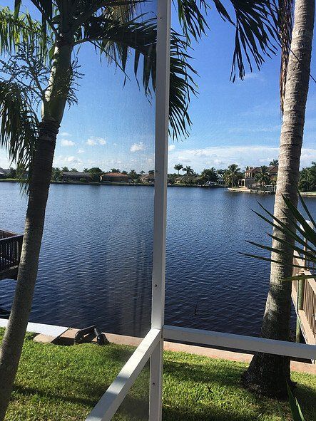 pool screen repair