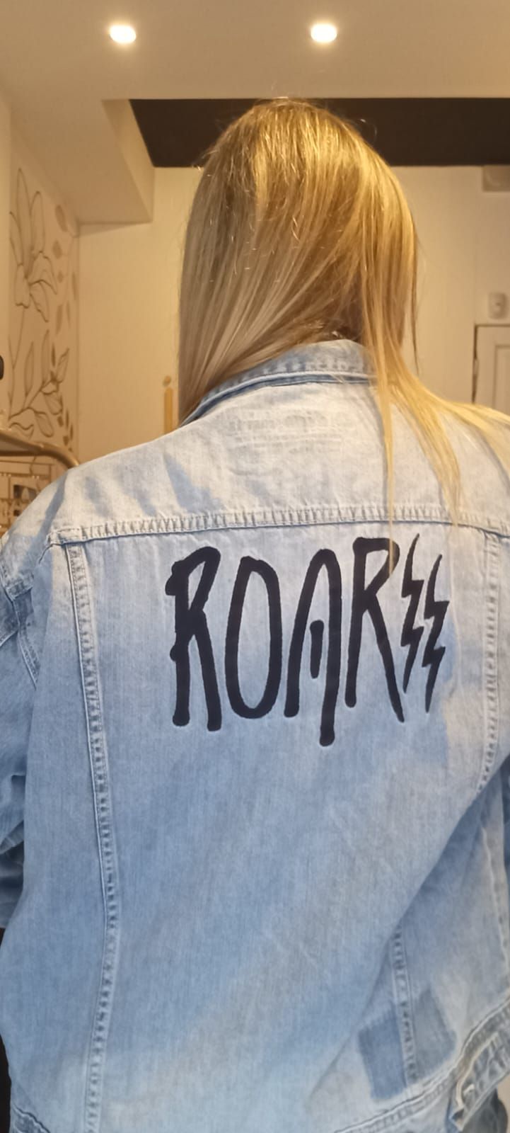 Campera de jeans  bordada