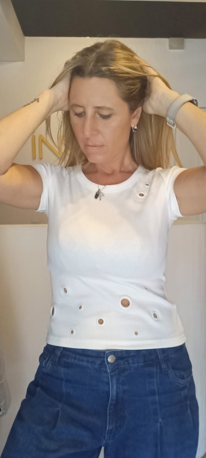 Remera morley con huecos