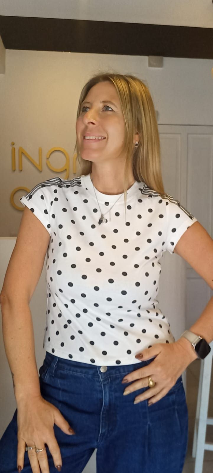 Remera de lunares