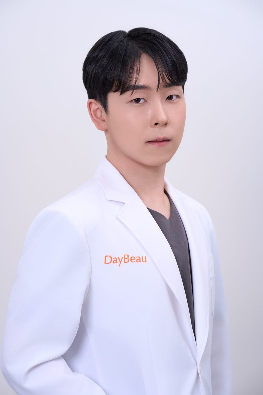 Dr. Hyunil Shin