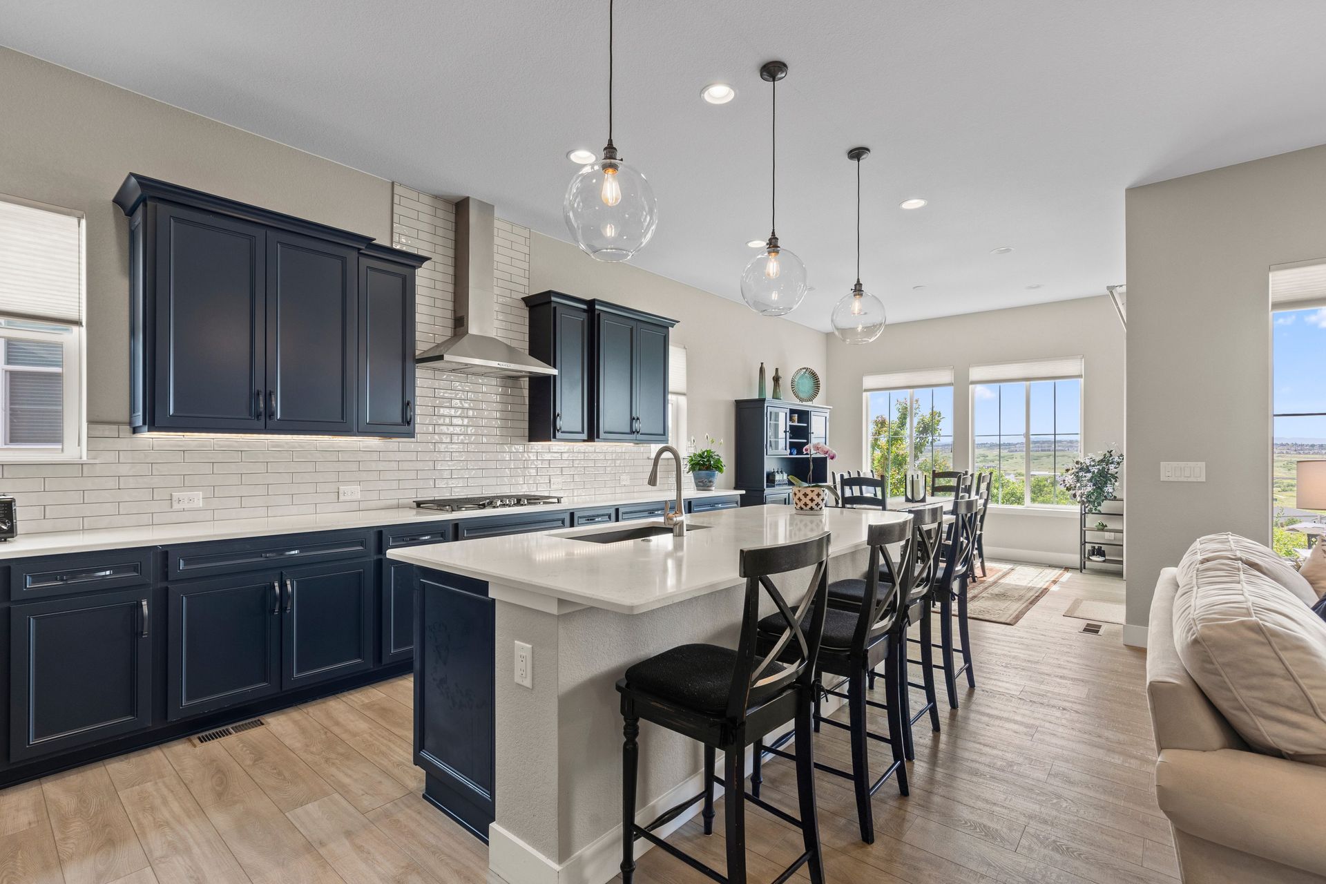 7129 Canyonpoint Road, Castle Pines, CO 80108