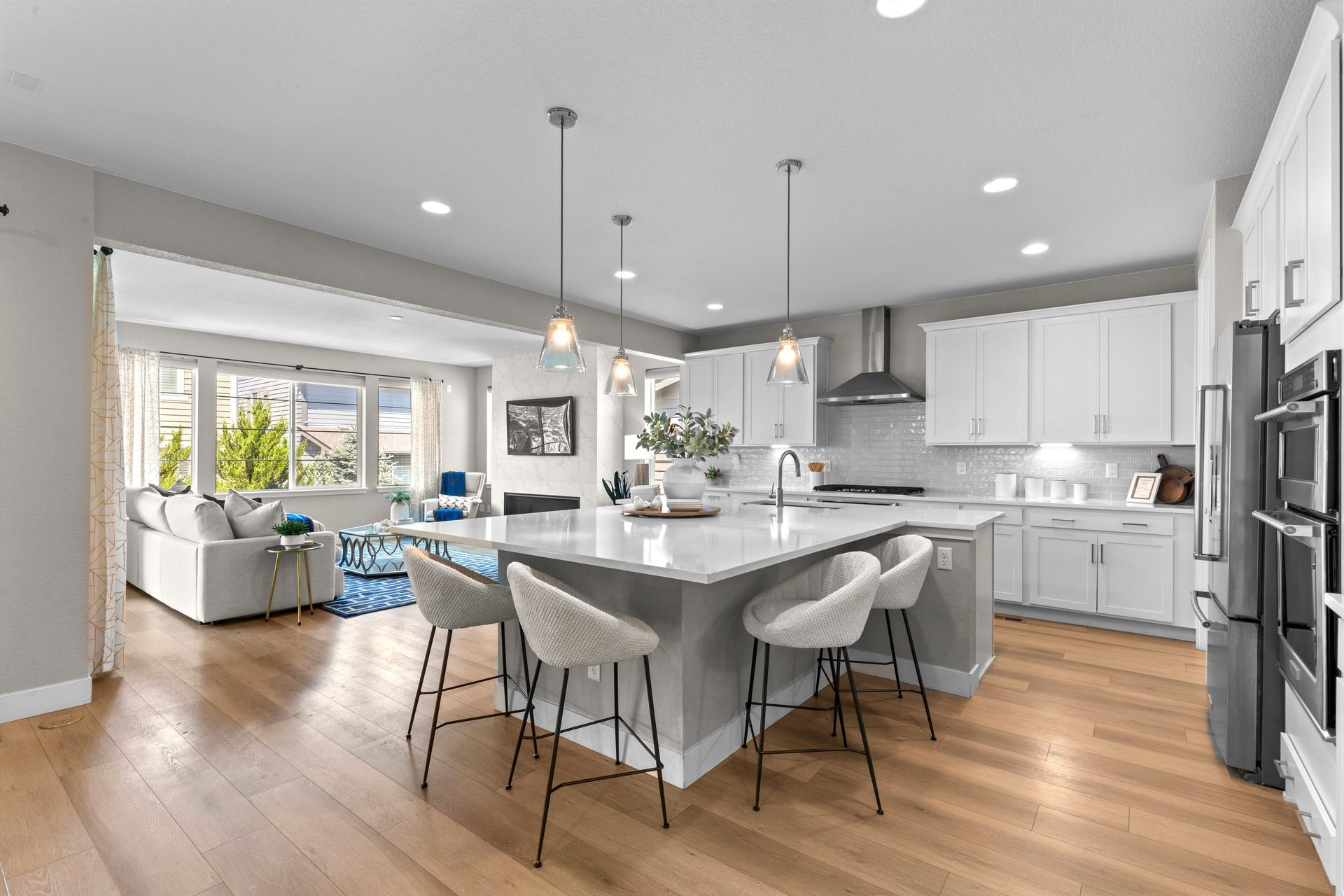 6485 Saddlesmith Street, Castle Pines, CO 80108