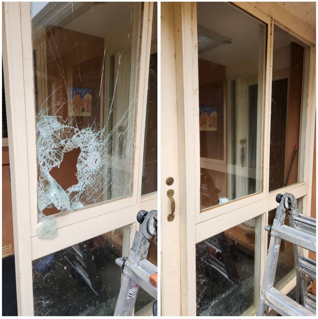 A Before and After Picture of a Glass Door — Moss Vale Glass In Moss Vale, NSW