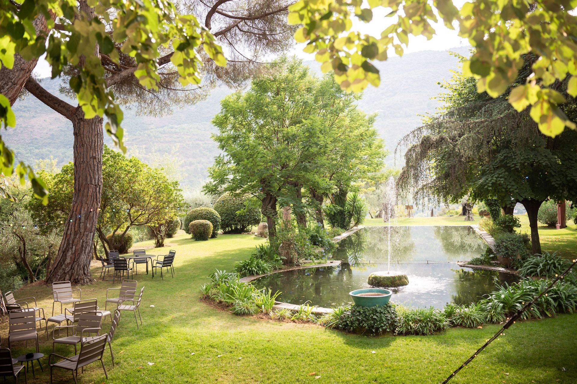 Les jardins du Domaine de Riodam lors d'un mariage