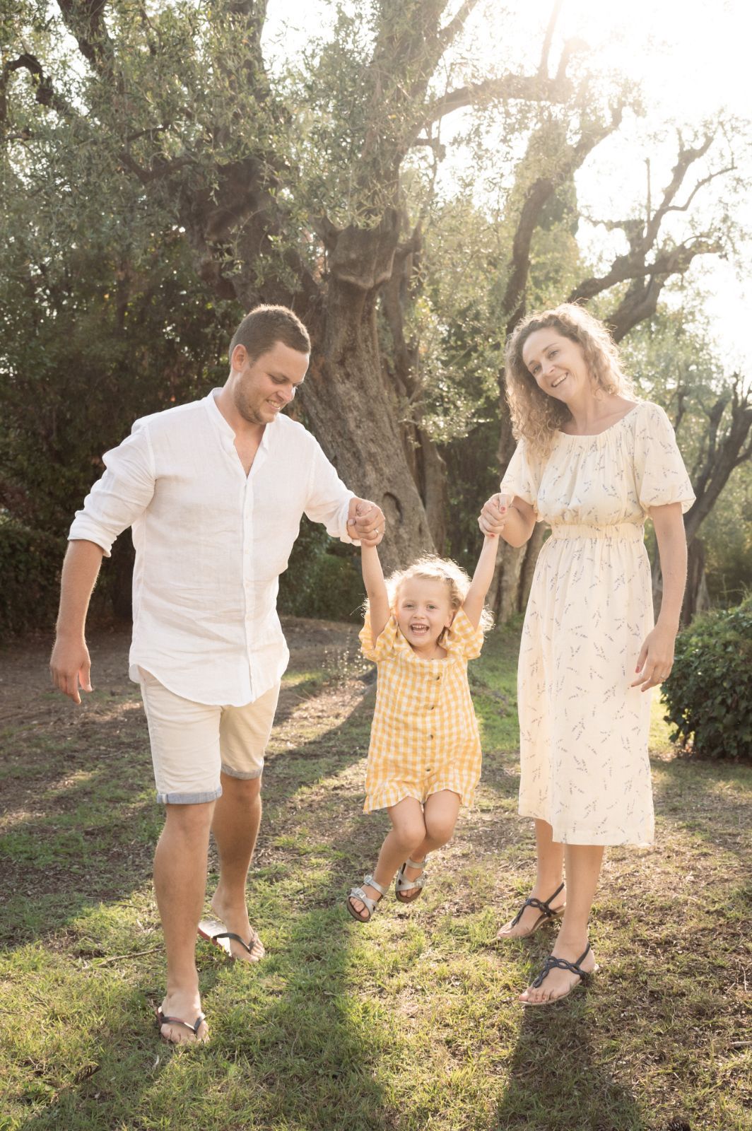 mum and dad playing with children