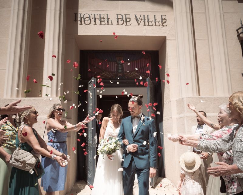 confetti at the mairie de Nice, France, after a civil wedding ceremony