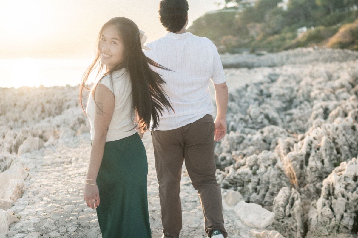 A couple during a sunset photography session at Jean Cap Ferrat Lighthouse.