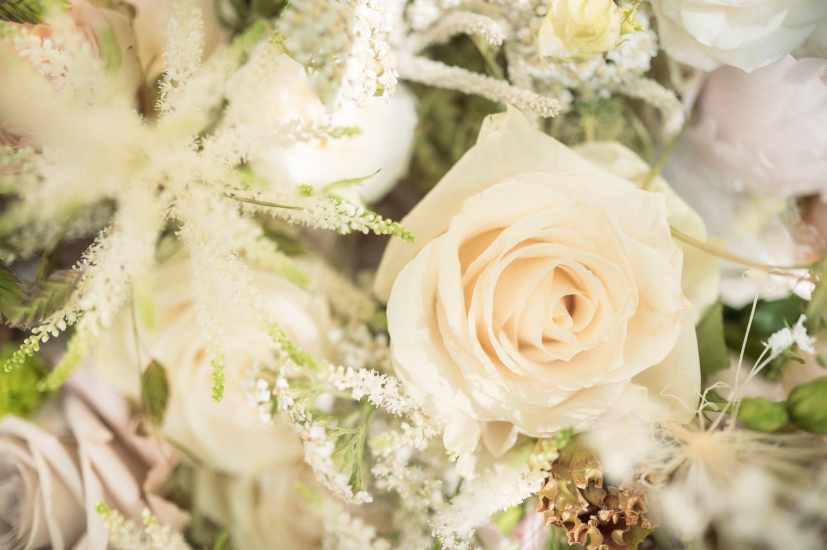 Le Foulon wedding flowers by Sachi