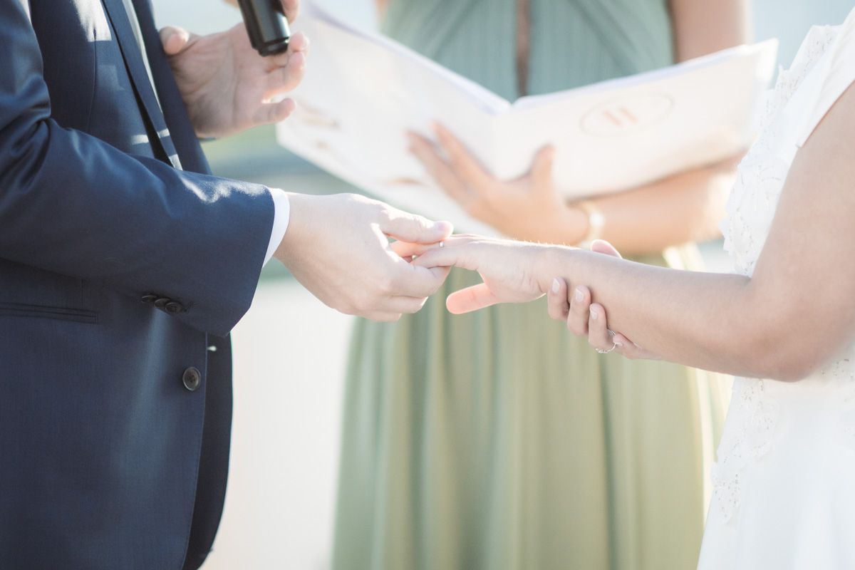exchange of vows at chateau crémât