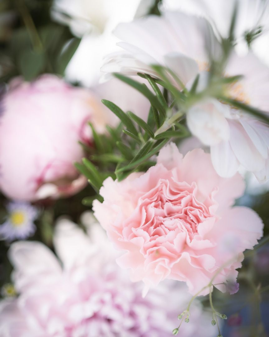 domaine les gaillardoux wedding flowers