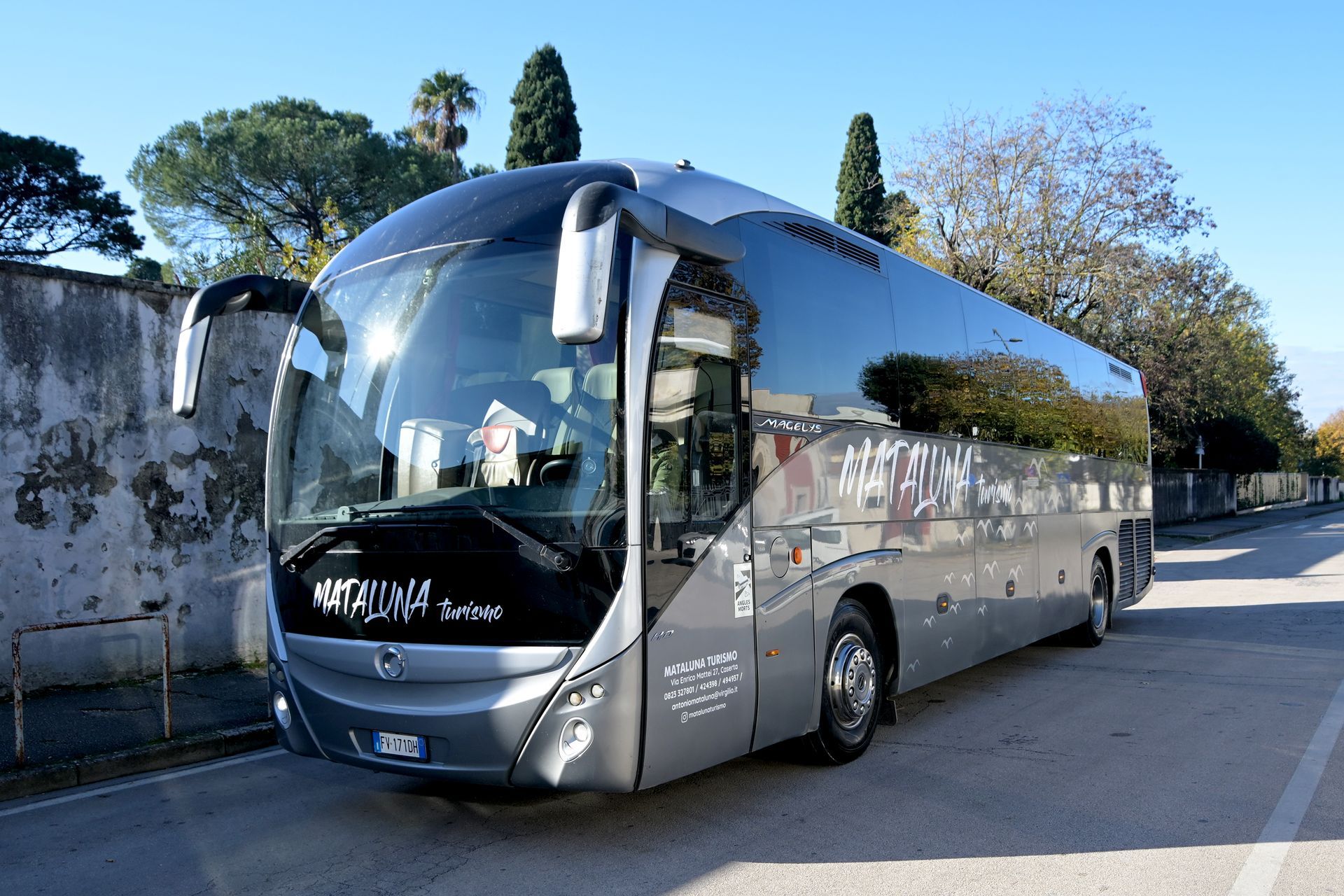 NOLEGGIO AUTOBUS