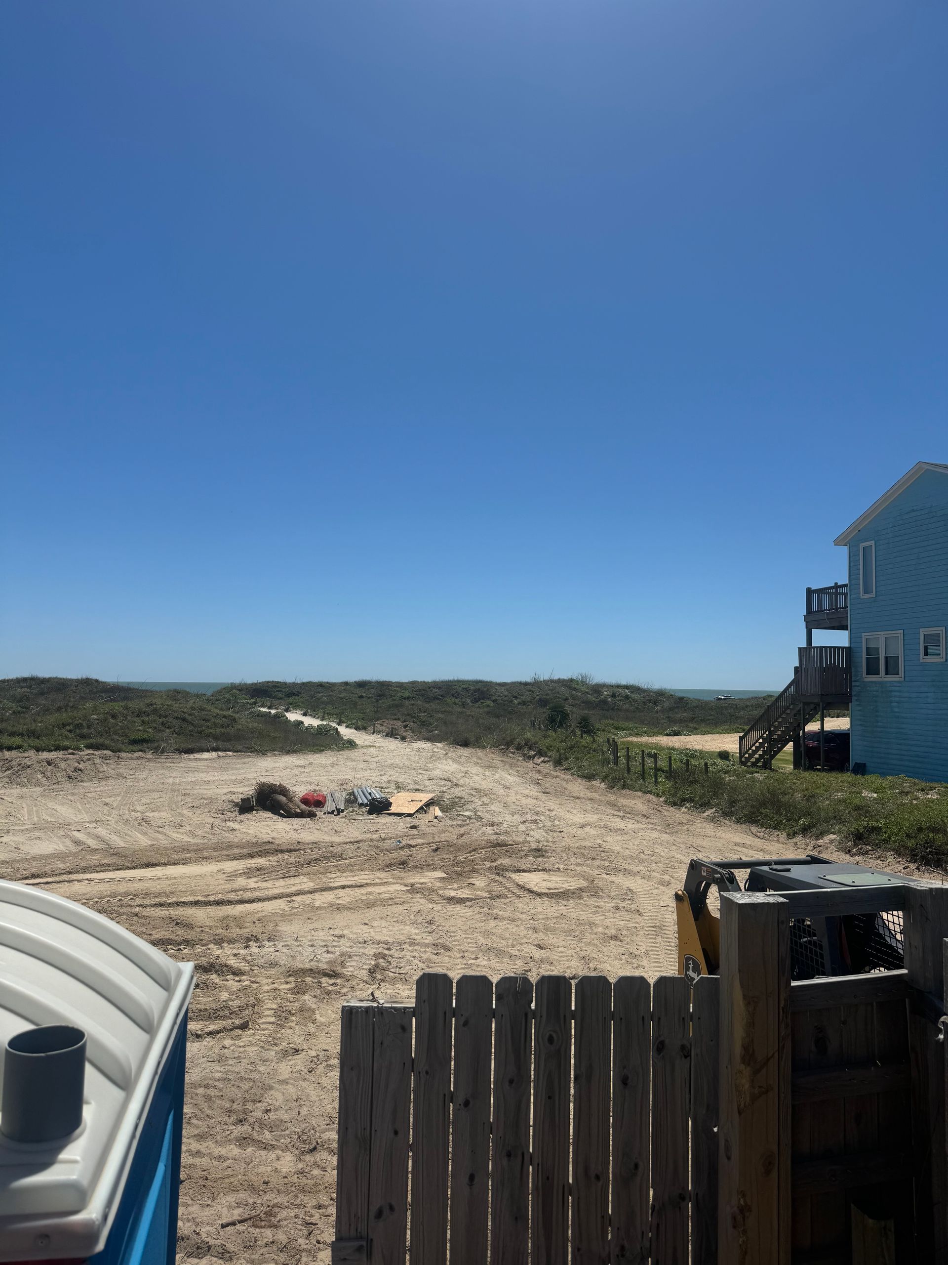 Innovo Residential coastal architecture featured in Port Aransas home