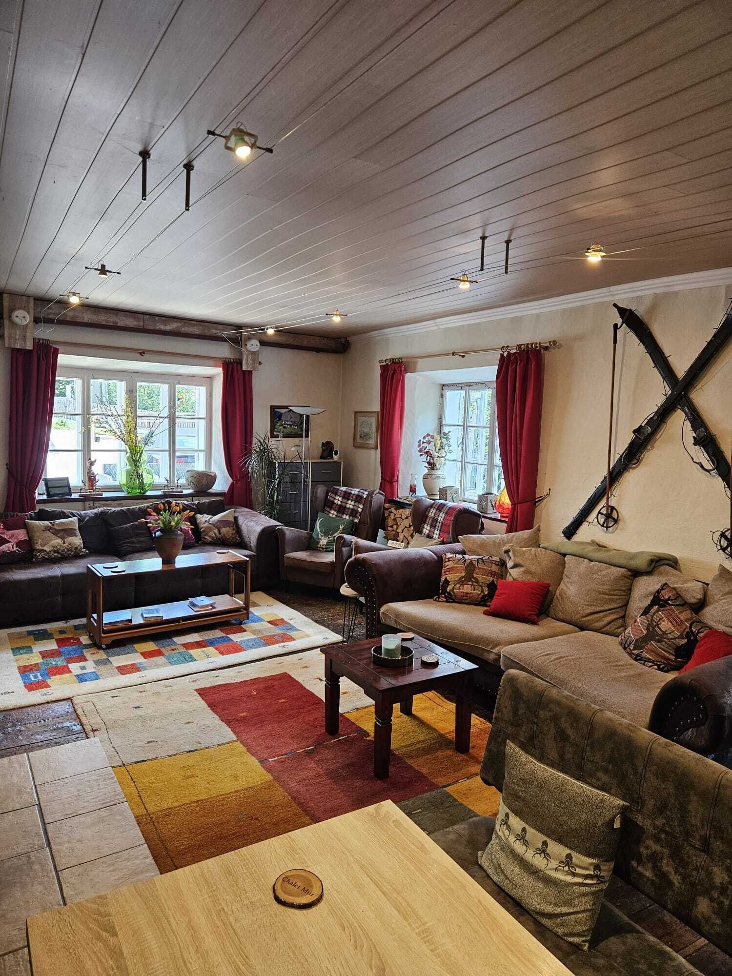 The lounge at Chalet Mur