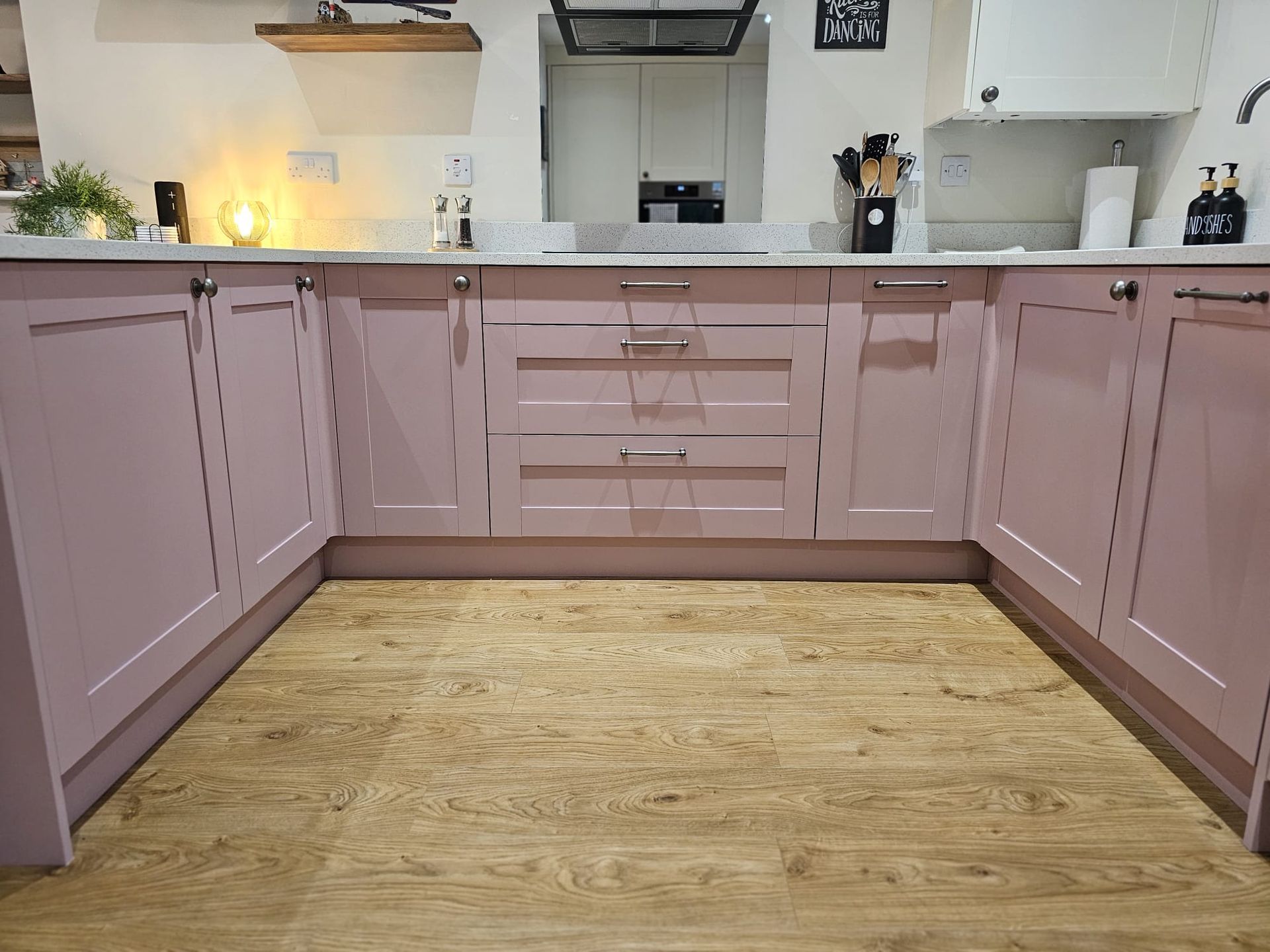East Midlands kitchen colour visualiser tool