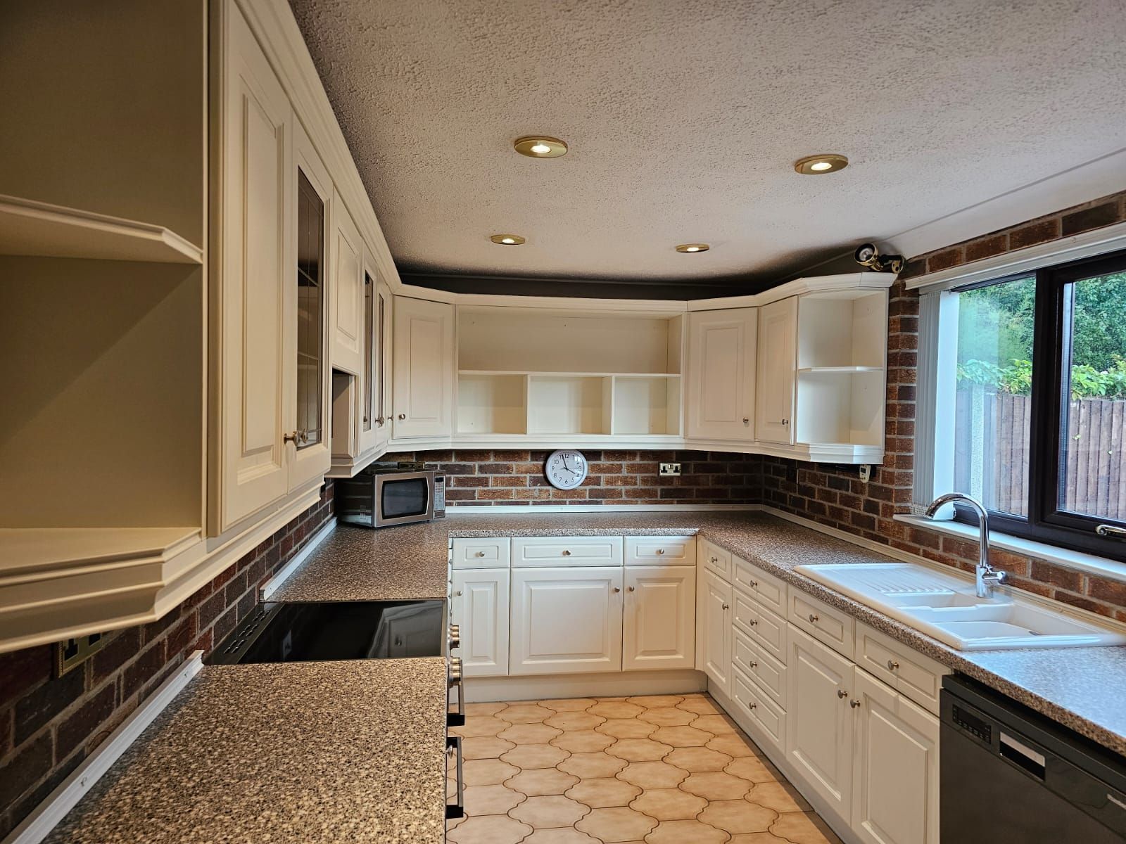 Kitchen Respray