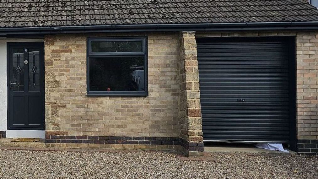 Metal Garage Door Respraying