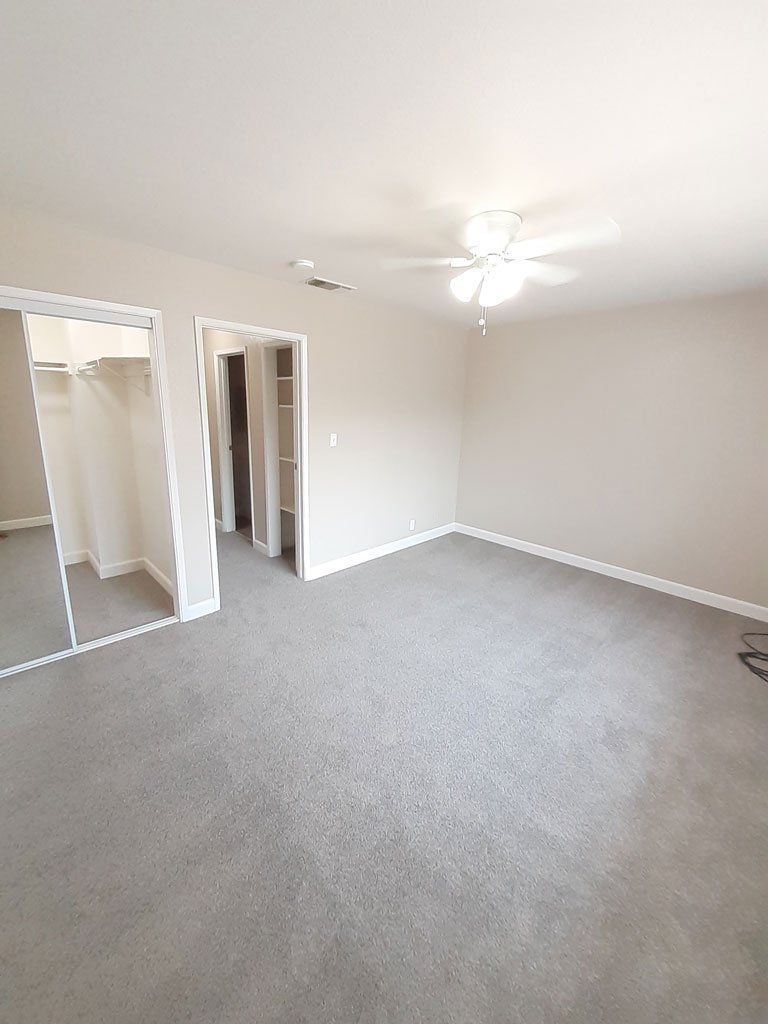 Golden Terrace apartments bedroom