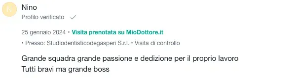 Un commento di Nino sui social media elogia