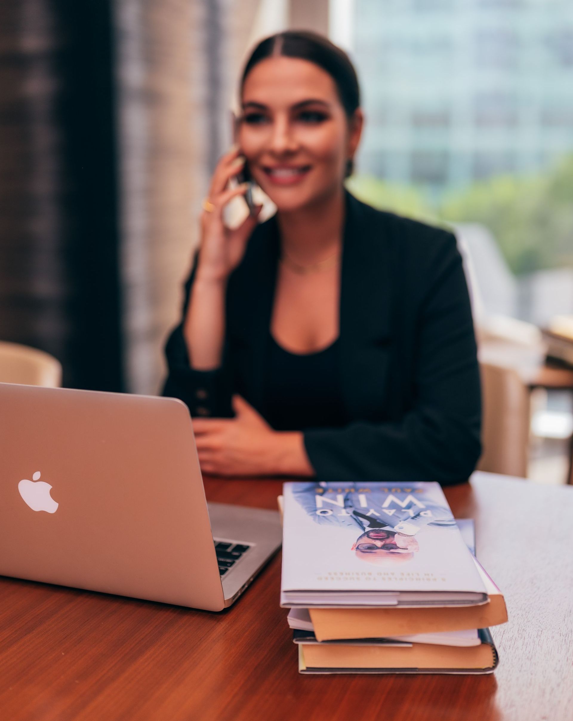 lady with a laptop