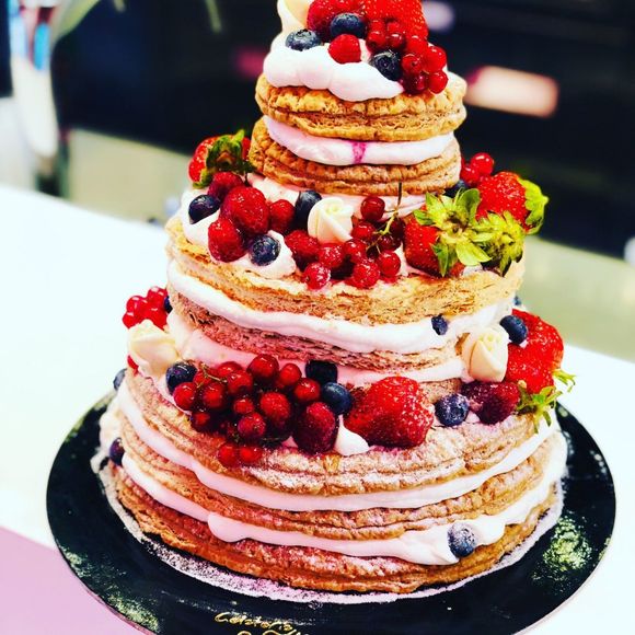 Torta di pancake alla frutta