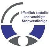 unabhängige Bewertung von Immobilien durch öffentlich bestellte und vereidigte Sachverständige in Berlin, Mecklenburg Vorpommern und Brandenburg Ein blau-graues Logo mit zwei Augen in einem Kreis.