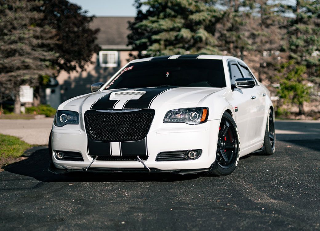 Chrysler 300 SRT