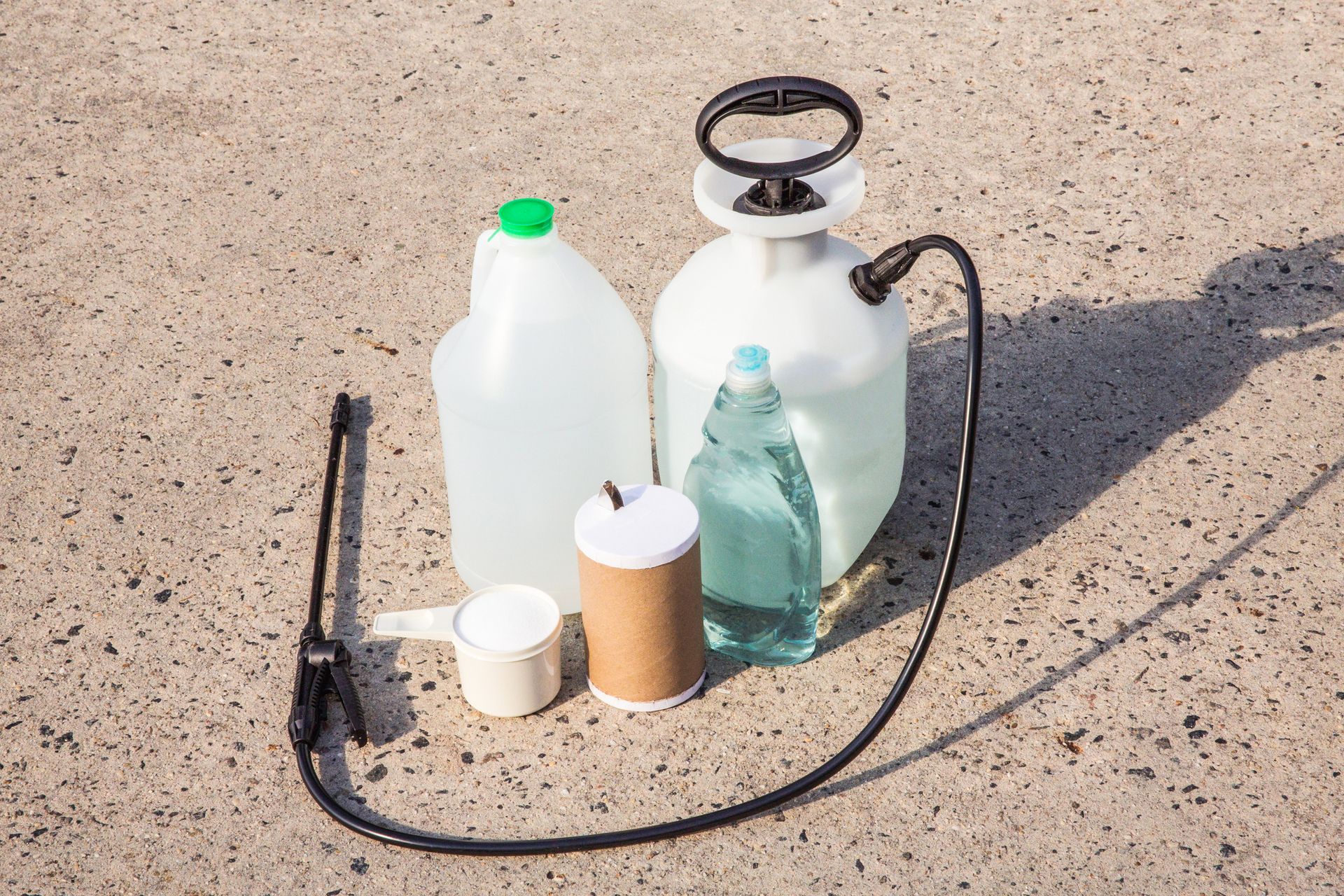 Natural Weed Killer, Organic Natural Herbicide, Pump Sprayer Garden Sprayer Natural Weed Killer, Organic Natural Herbicide, Pump Sprayer Garden Sprayer