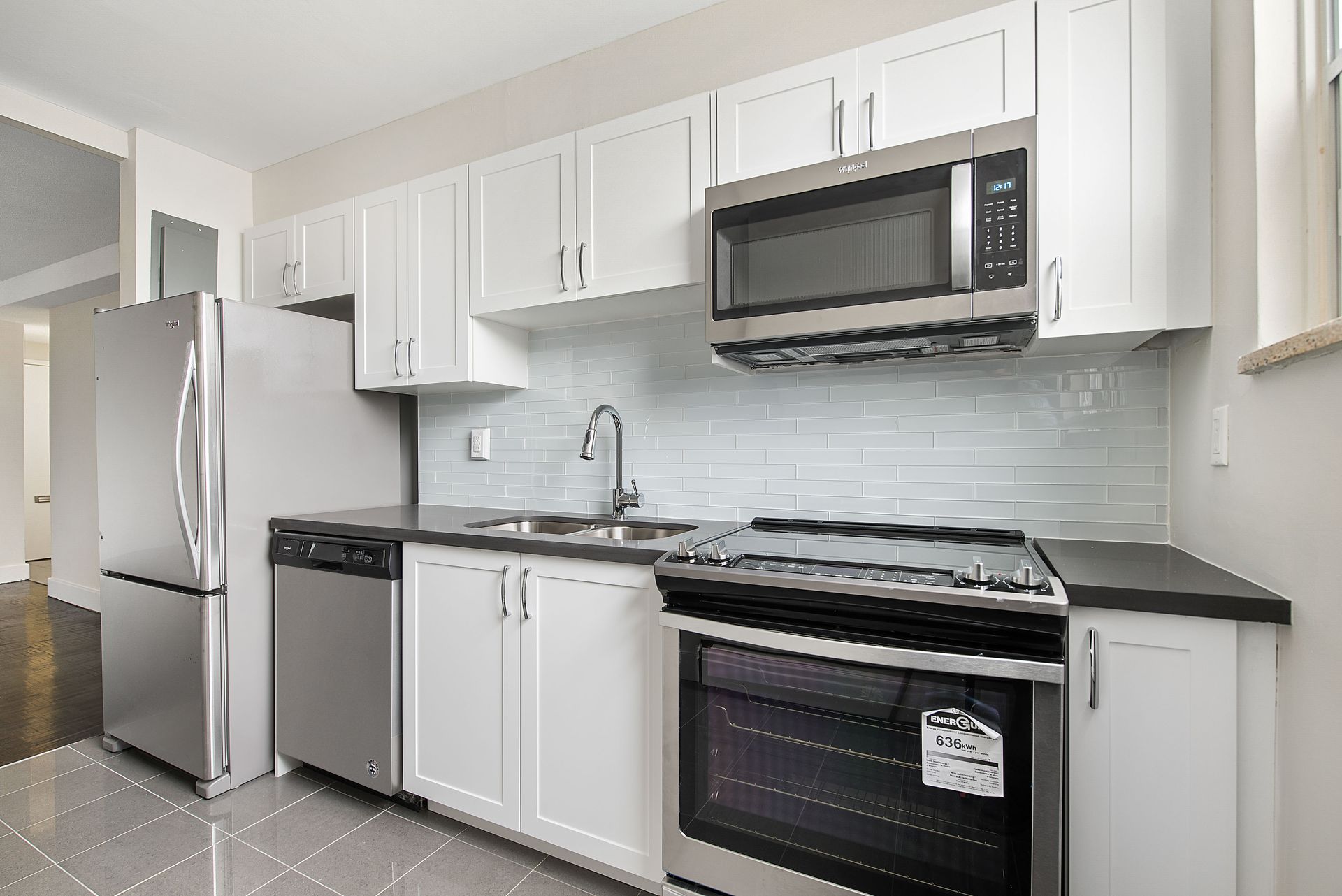 Photo Gallery 765 Steeles Apartments