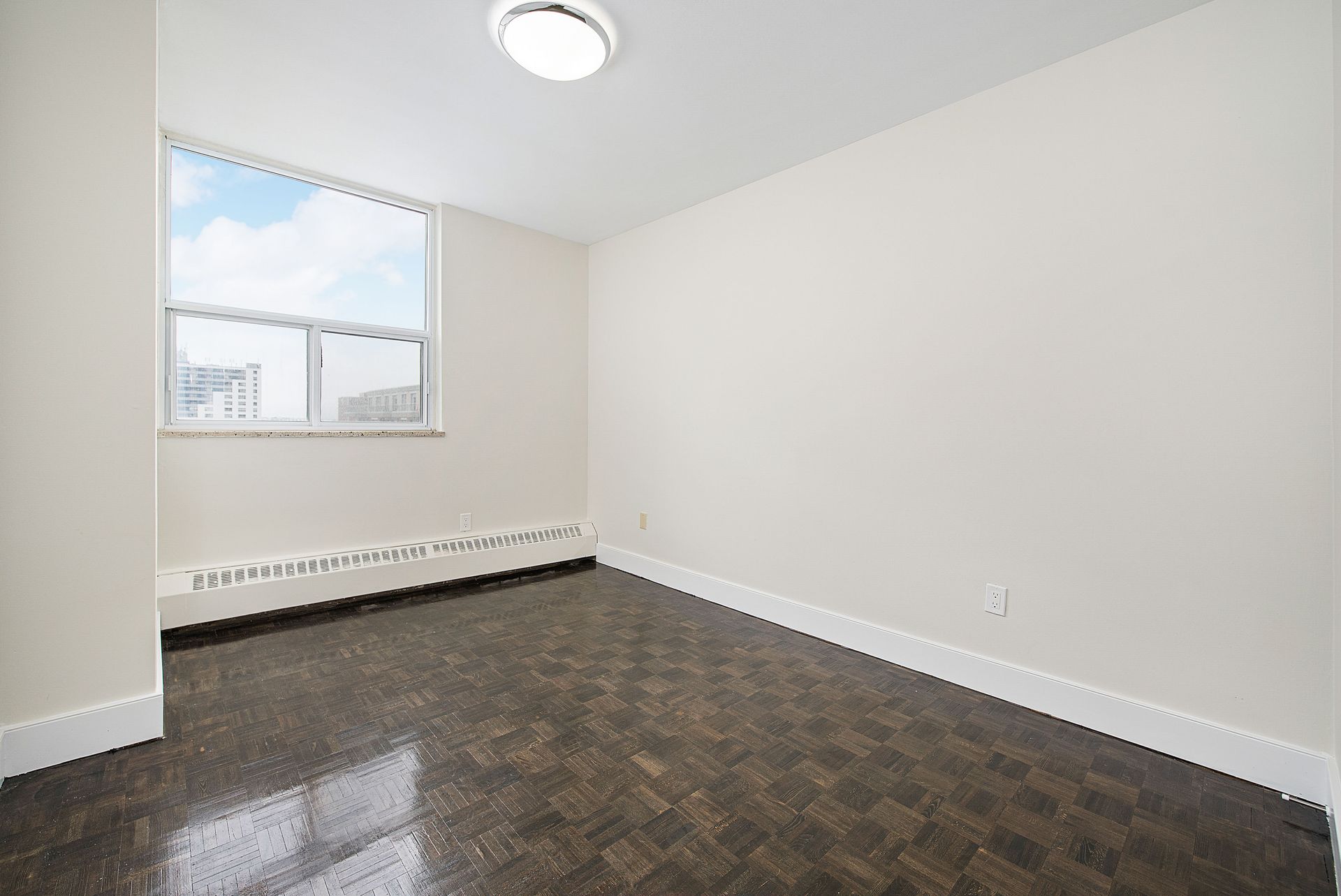 Photo Gallery 765 Steeles Apartments