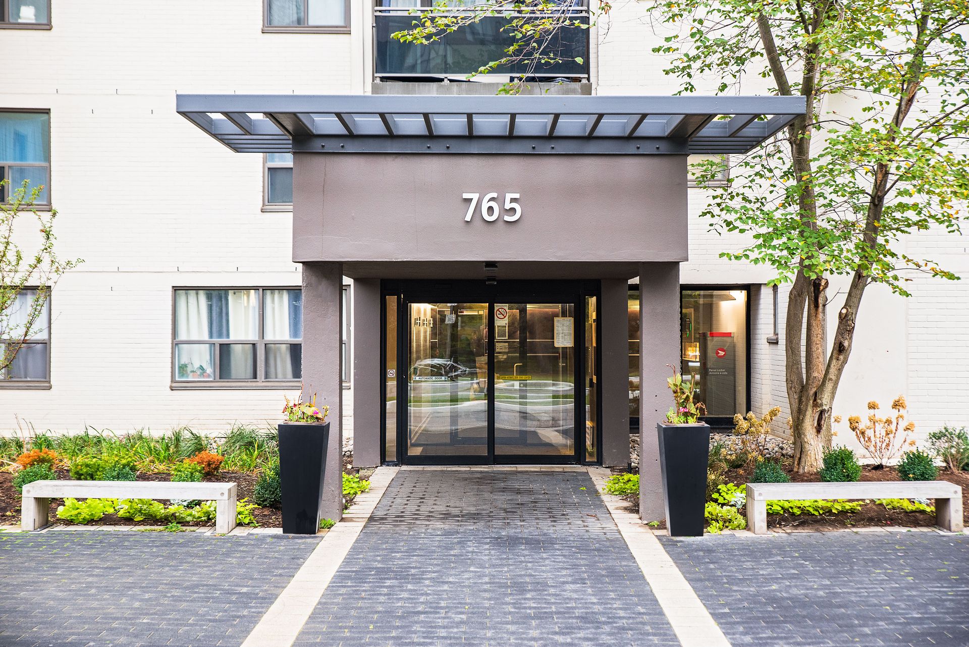 Photo Gallery 765 Steeles Apartments