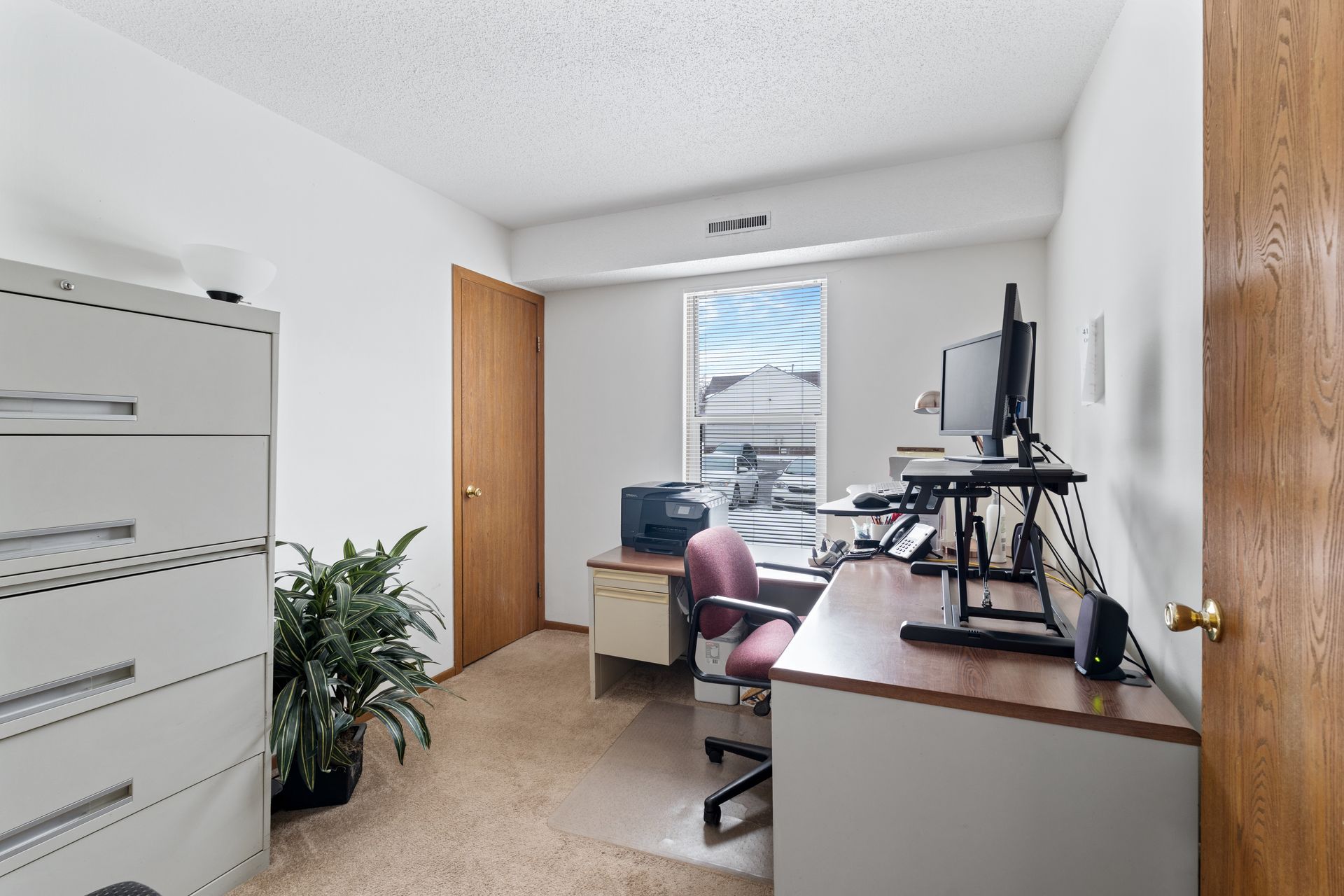 Photo of an office