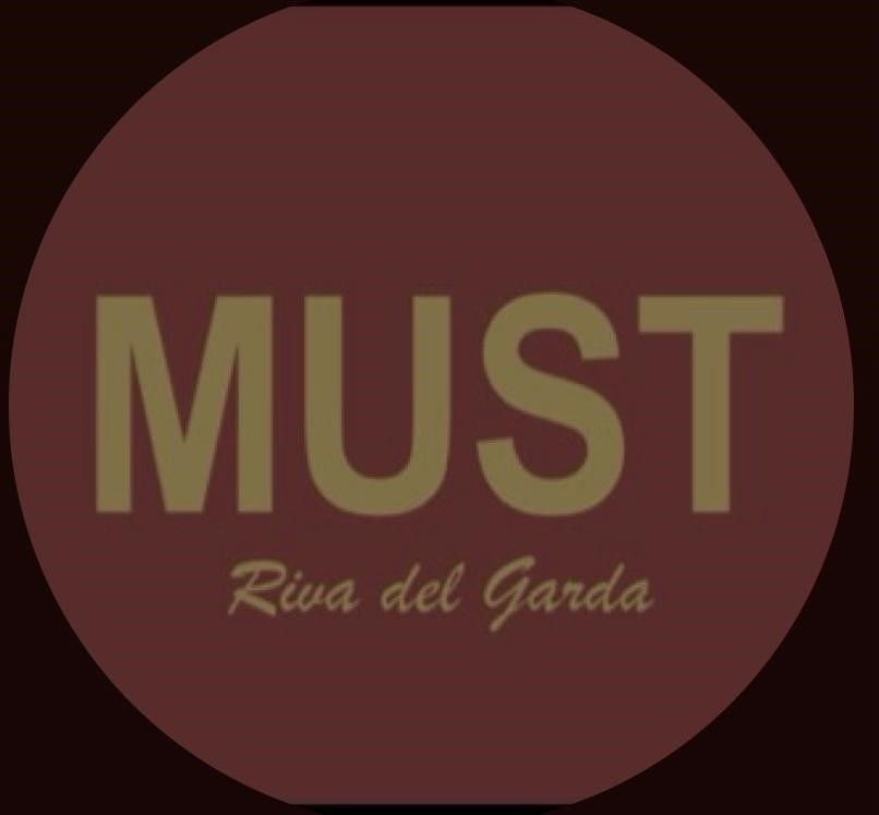 MUST LA TUA SECONDA PELLE-LOGO