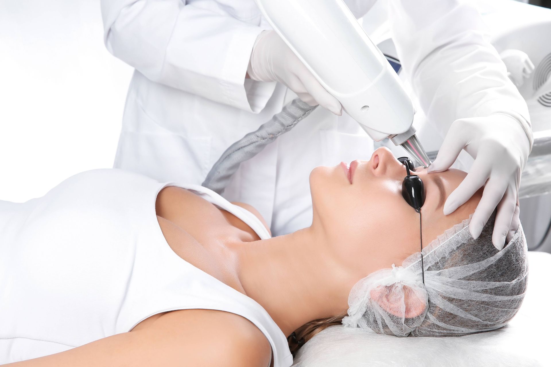 Someone receiving a laser microblading removal treatment in Lexington, Kentucky (KY)