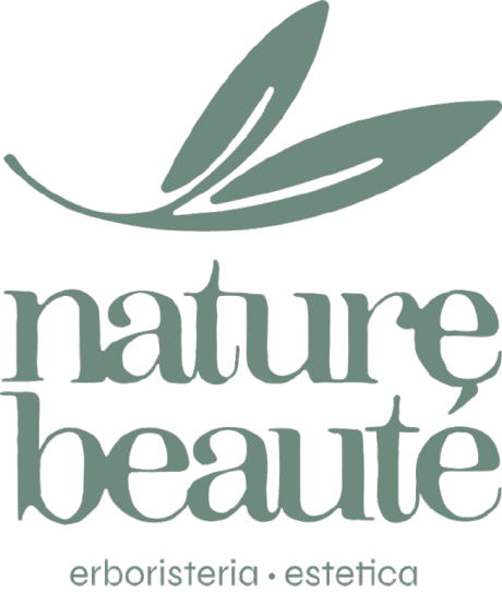 Logo verde “nature beauté” con foglie stilizzate e la scritta “erboristeria · estetica”