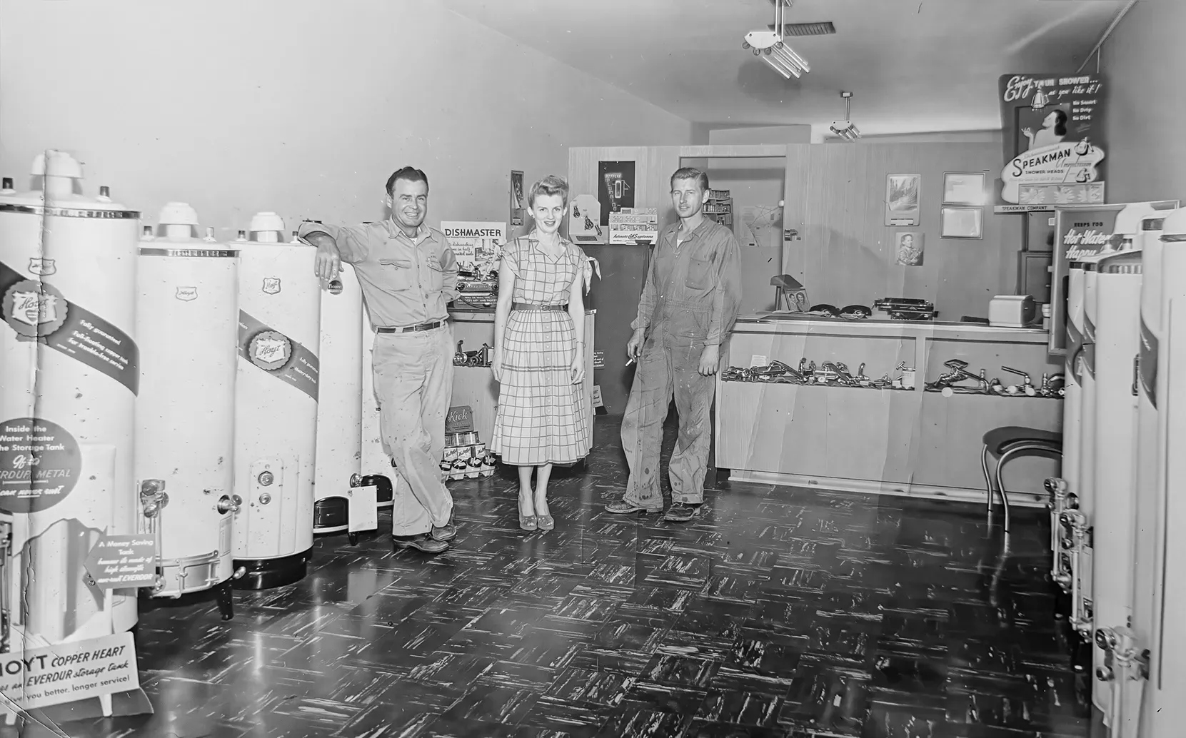 Historic photo of the original Heflin Plumbing store and plumbing showroom in Los Angeles.