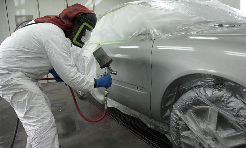 verniciatura della carrozzeria auto