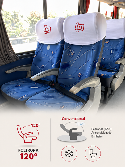 Assentos de ônibus azuis com capas de encosto de cabeça brancas e logotipo vermelho