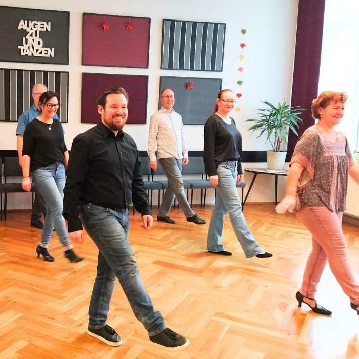 Solotanzkurs Leipzig Linedance in der Tanzschule Seifert
