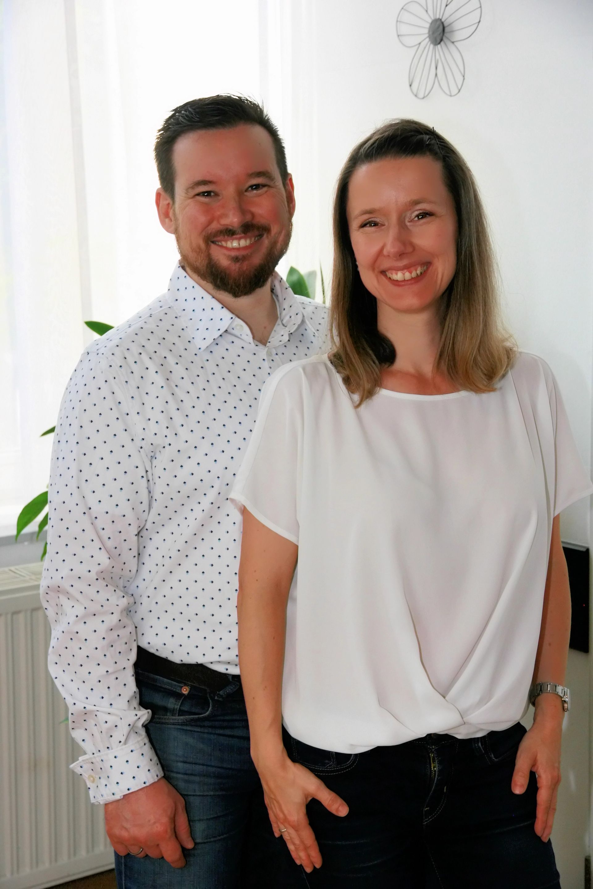 Paartanz Leipzig Tanzkreis: Tim und Melanie Seifert begrüßen die Besucher mit einem Lächeln