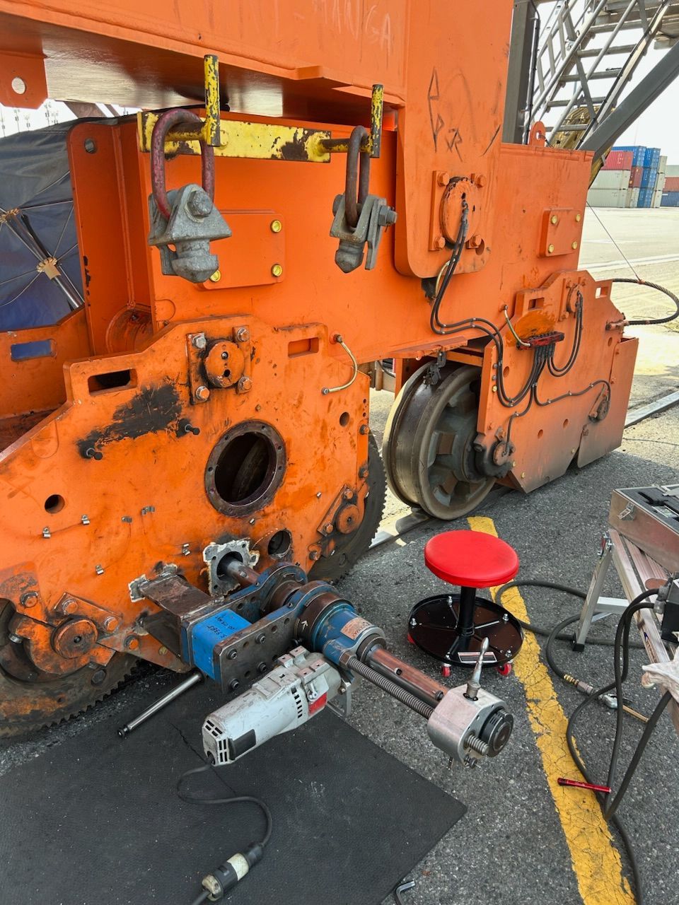 Ship to Shore Container Crane and Port Equipment