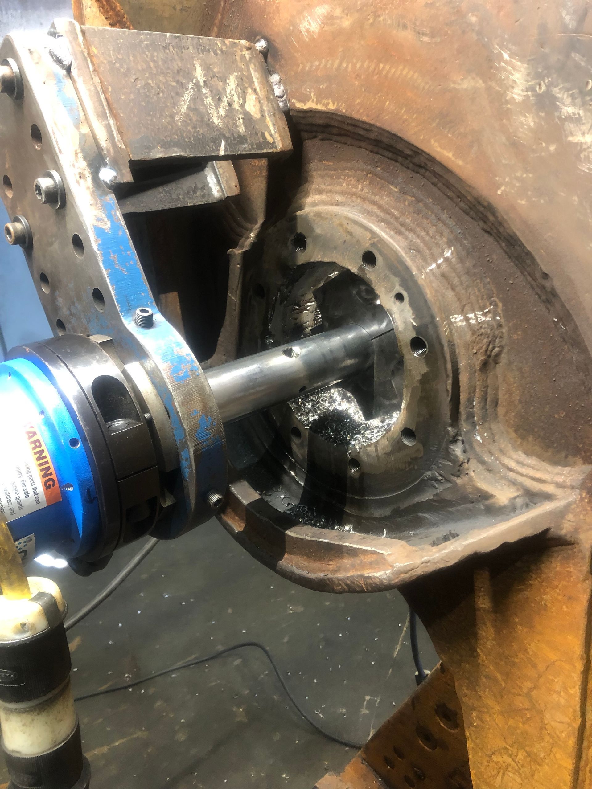 Excessively worn Genesis GXP 1000R Mobile Shear Main Frame and Knife
