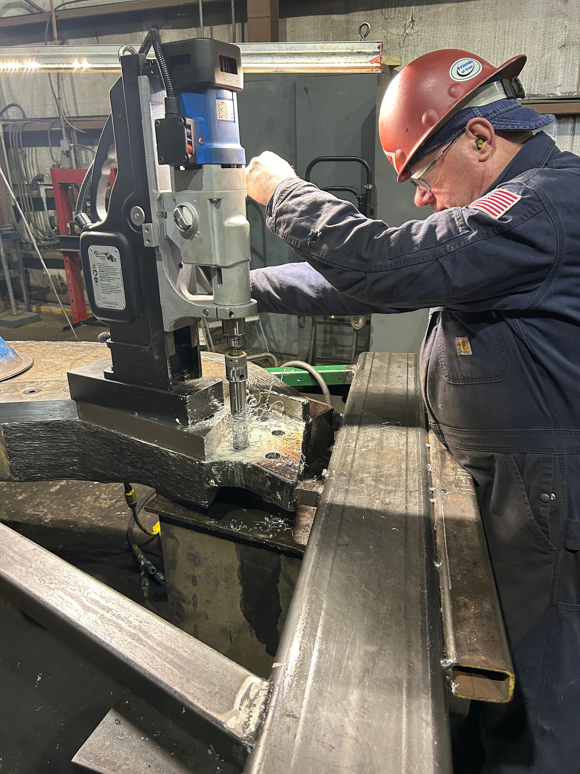 Excessively worn Genesis GXP 1000R Mobile Shear Main Frame and Knife