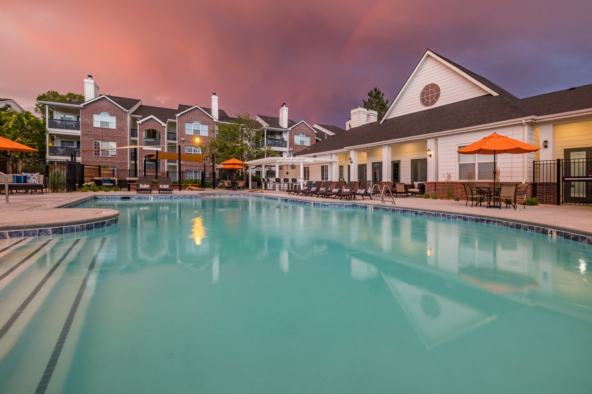 the renaissance at hobble creek pool
