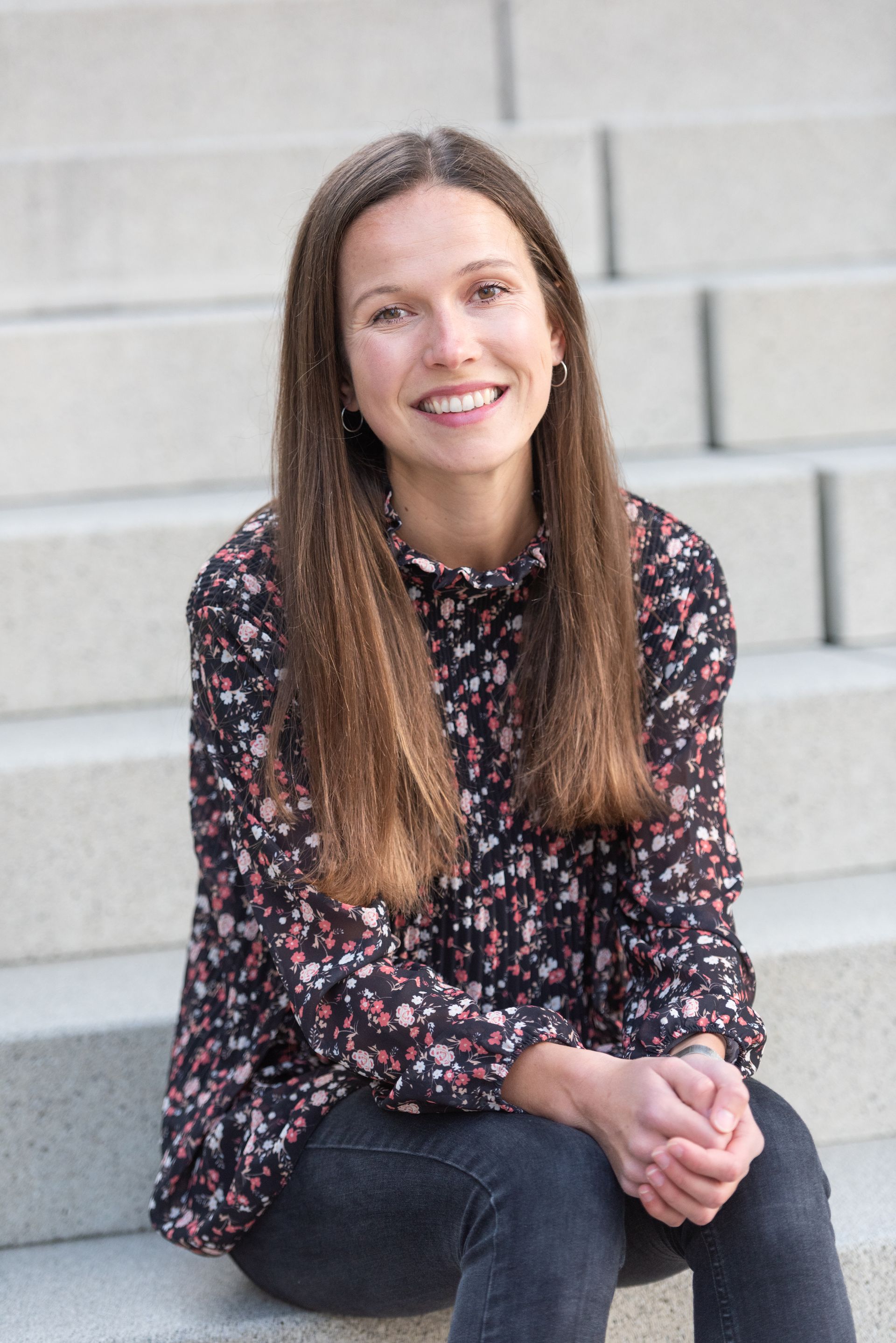 Portrait photo of Katharina Knollenborg