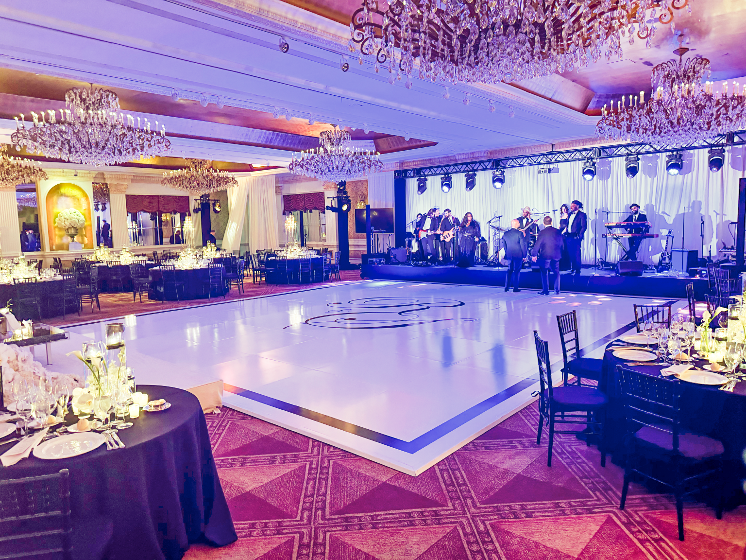 The Garden City Hotel Ballroom